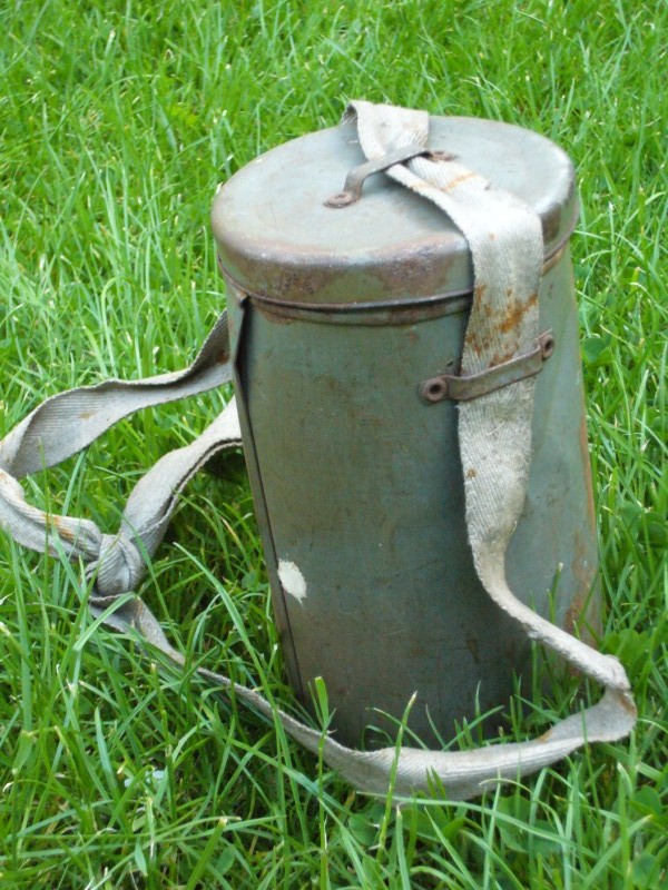 Civilian Respirator in Carrying Tin