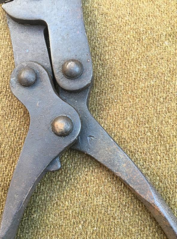 War Department Militaria WWI Wire Cutters