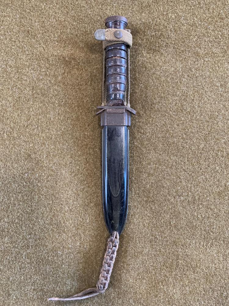 WWII US Blade-marked Imperial M3 Fighting Knife