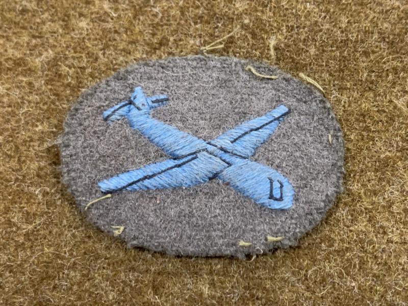 Scarce Glider Troops Arm Badge