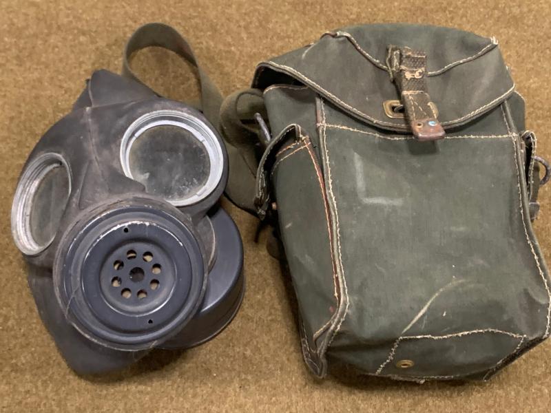 WWII Lightweight Gas Mask and Jungle Green Pouch